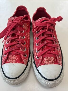 Converse all stars Print Canvas Sneakers - Women's size 7 Timeless